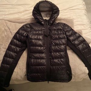 Women’s Canada Goose Hybrid Light Puffer